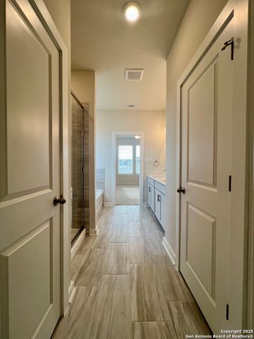 14426 Daphne Bend, San Antonio, TX 78253