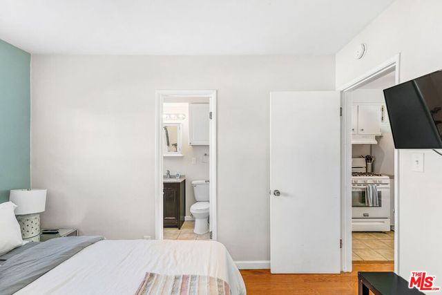313 Mildred Avenue 12, Venice, CA 90291