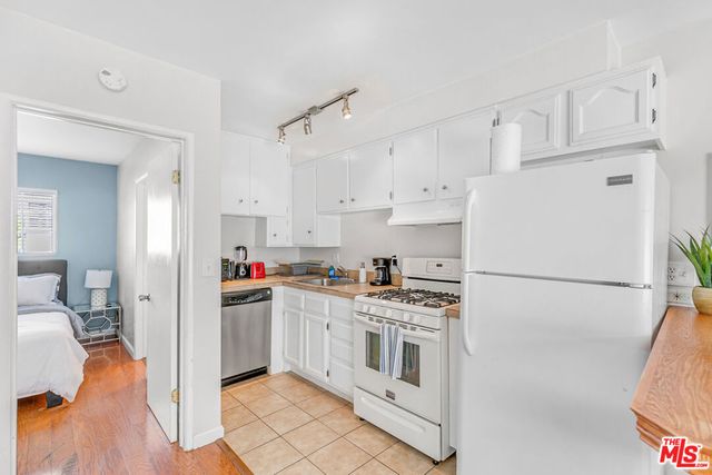 313 Mildred Avenue 12, Venice, CA 90291