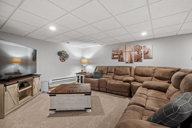 3 Poplar Road, Yorkville, IL 60560