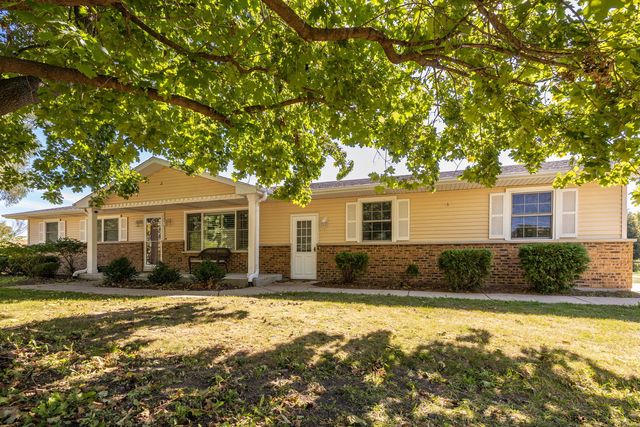 3 Poplar Road, Yorkville, IL 60560