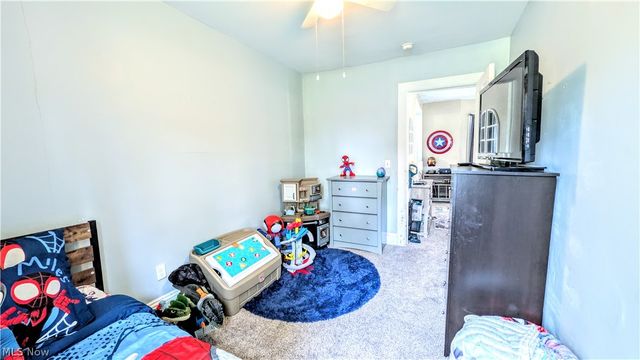 406 E Main Road, Conneaut, OH 44030