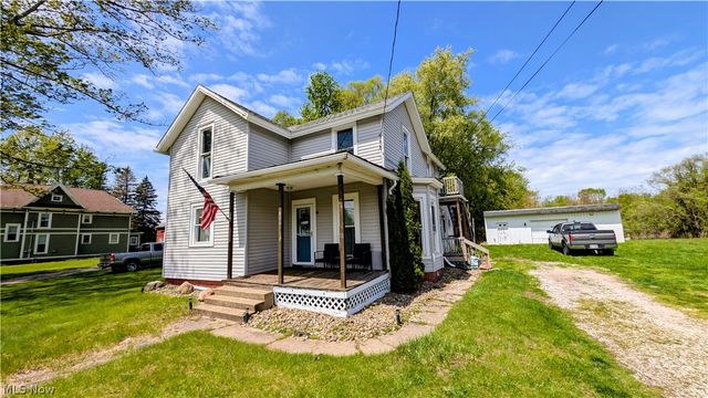 406 E Main Road, Conneaut, OH 44030