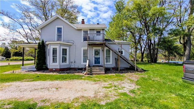 406 E Main Road, Conneaut, OH 44030