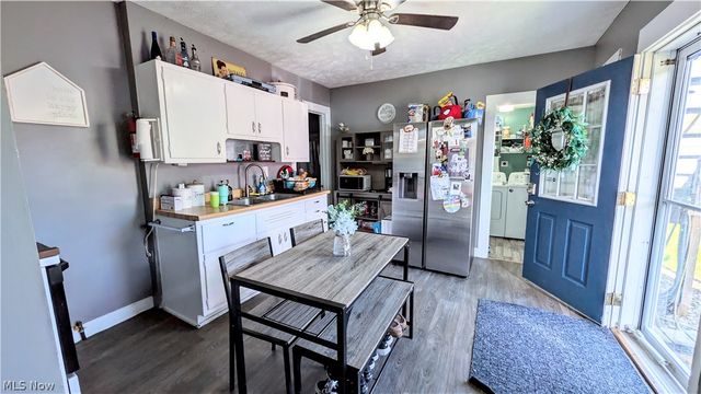 406 E Main Road, Conneaut, OH 44030