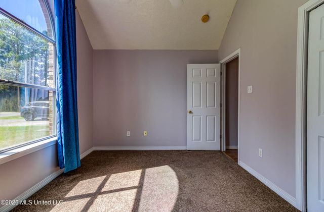 3424 N 9th Street, Ocean Springs, MS 39564