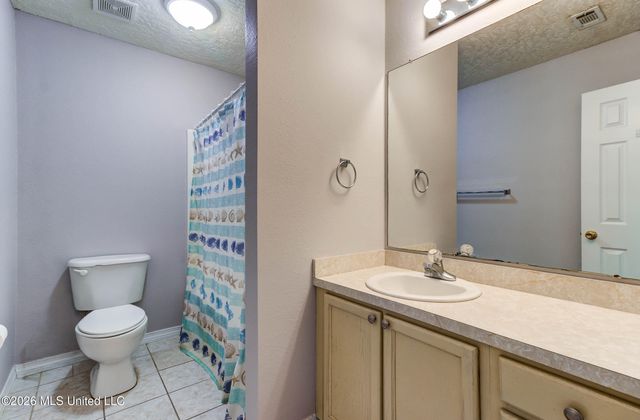 3424 N 9th Street, Ocean Springs, MS 39564