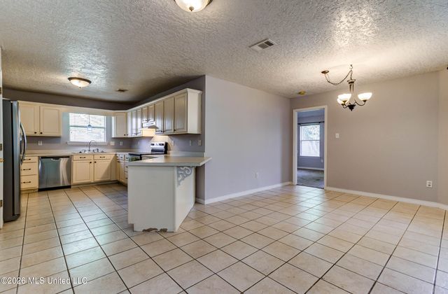 3424 N 9th Street, Ocean Springs, MS 39564