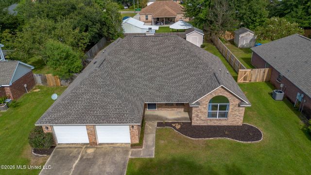 3424 N 9th Street, Ocean Springs, MS 39564