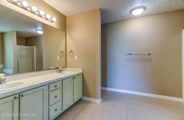 3424 N 9th Street, Ocean Springs, MS 39564