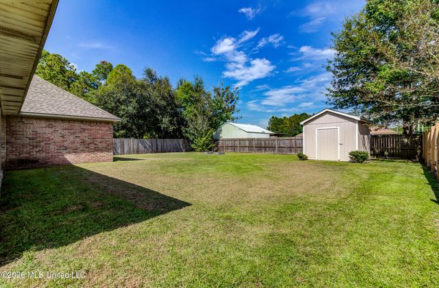 3424 N 9th Street, Ocean Springs, MS 39564