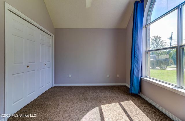 3424 N 9th Street, Ocean Springs, MS 39564