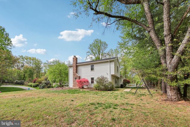 12126 WESTWOOD HILLS DR, Herndon, VA 20171