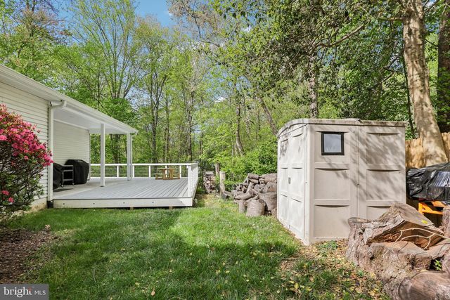 12126 WESTWOOD HILLS DR, Herndon, VA 20171