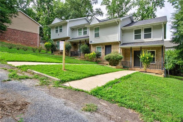 5148 Spring Street, Flowery Branch, GA 30542