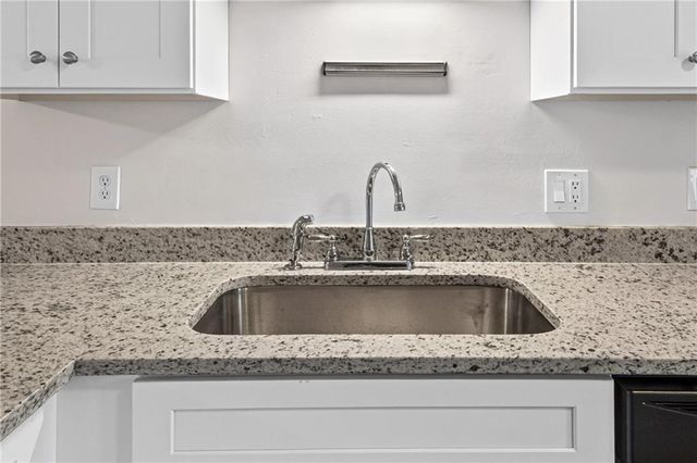 5148 Spring Street, Flowery Branch, GA 30542