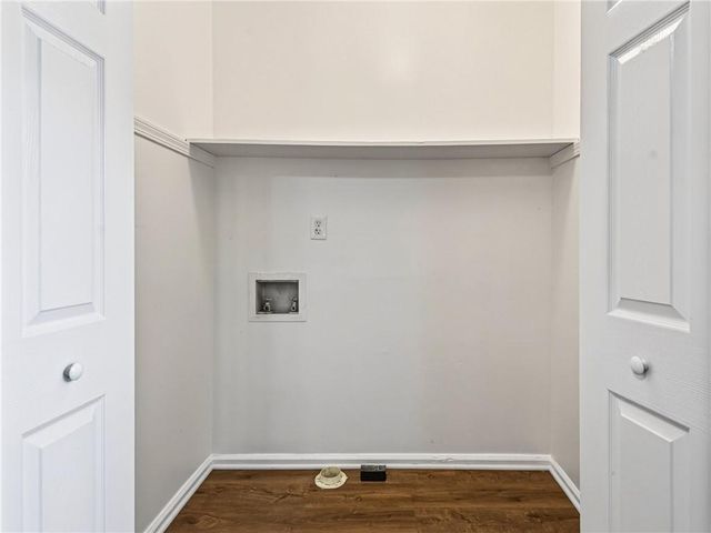 5148 Spring Street, Flowery Branch, GA 30542