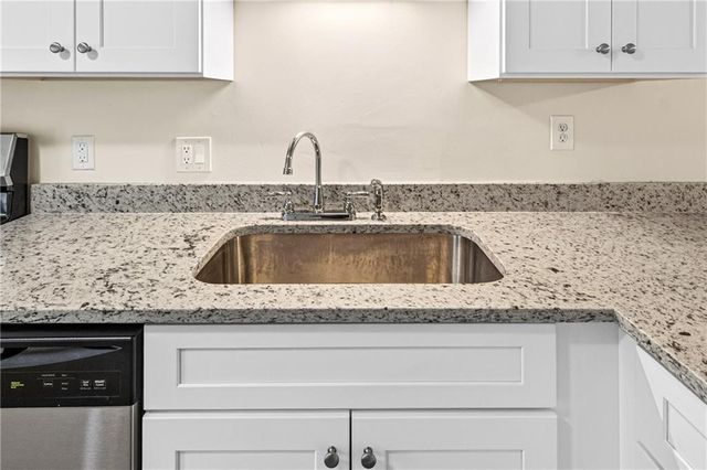 5148 Spring Street, Flowery Branch, GA 30542