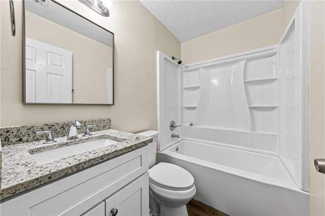 5148 Spring Street, Flowery Branch, GA 30542