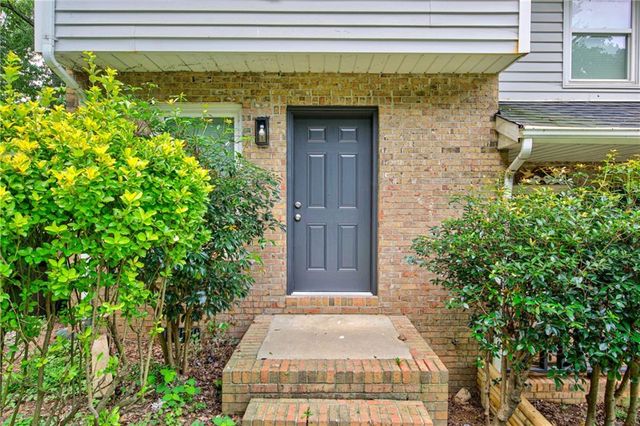 5148 Spring Street, Flowery Branch, GA 30542