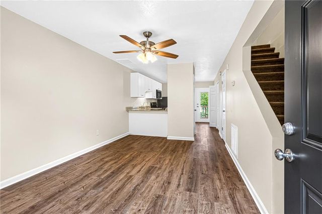 5148 Spring Street, Flowery Branch, GA 30542