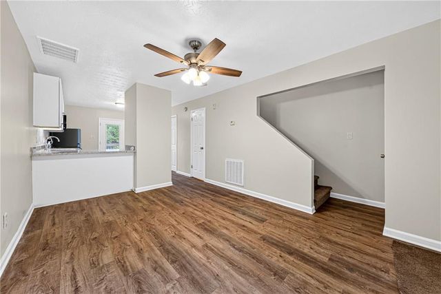 5148 Spring Street, Flowery Branch, GA 30542