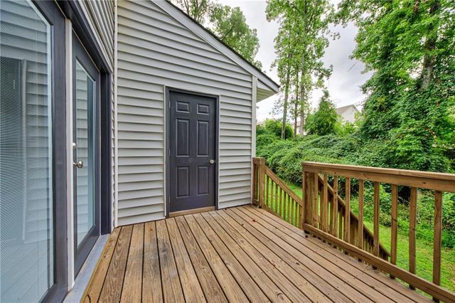 5148 Spring Street, Flowery Branch, GA 30542