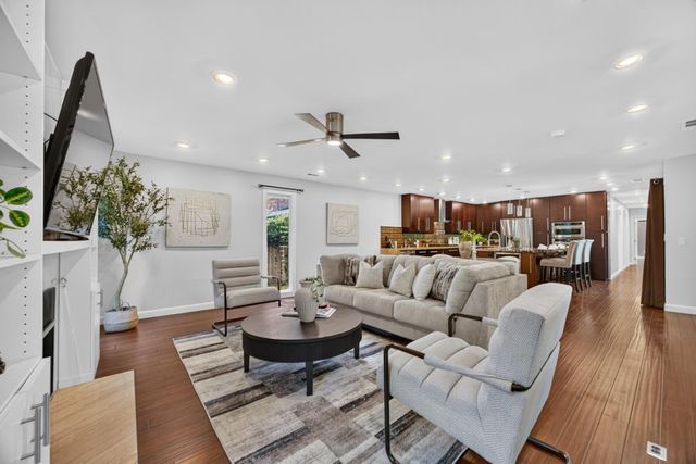 1601 Potrero Way, Sacramento, CA 95822