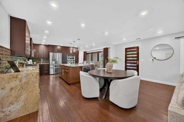 1601 Potrero Way, Sacramento, CA 95822