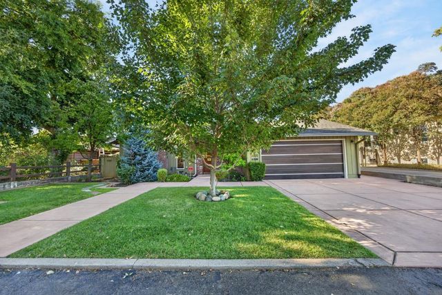 1601 Potrero Way, Sacramento, CA 95822