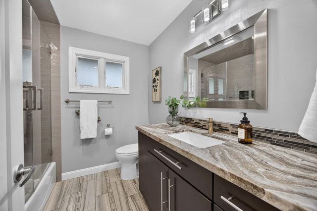 1601 Potrero Way, Sacramento, CA 95822