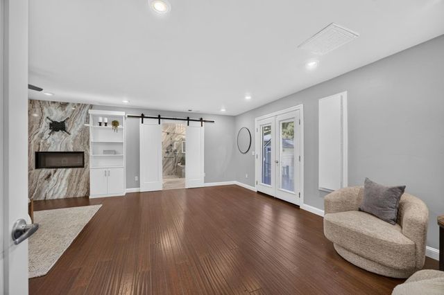 1601 Potrero Way, Sacramento, CA 95822