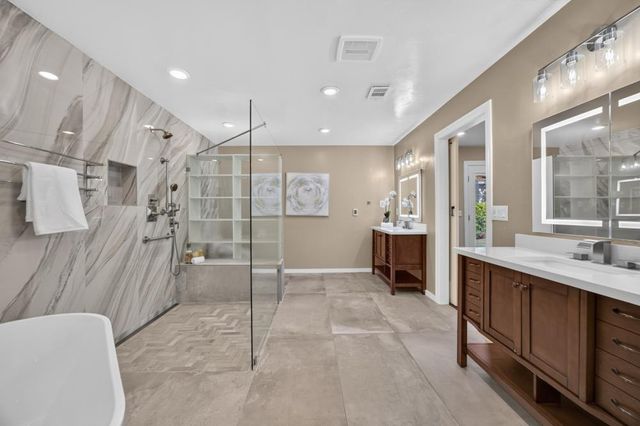 1601 Potrero Way, Sacramento, CA 95822