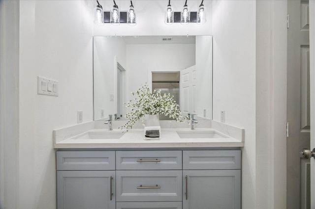 3303 Vista Lake Drive, Sugar Land, TX 77478