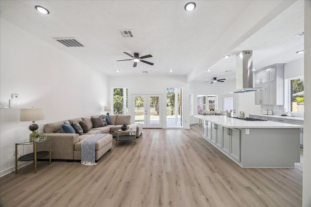 3303 Vista Lake Drive, Sugar Land, TX 77478