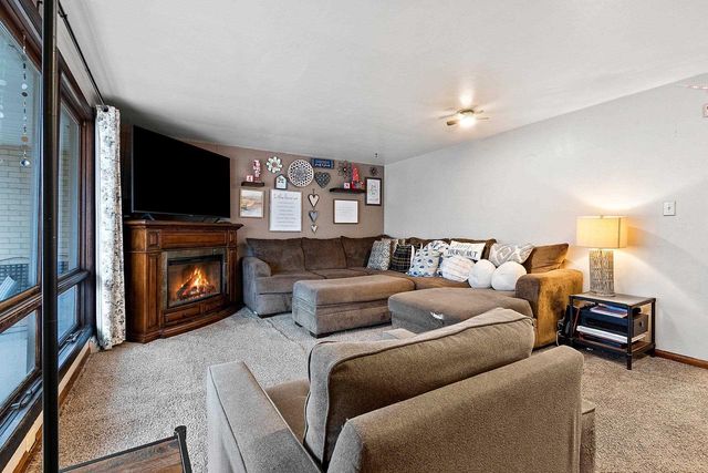 684 LIDA LANE, Green Bay, WI 54304