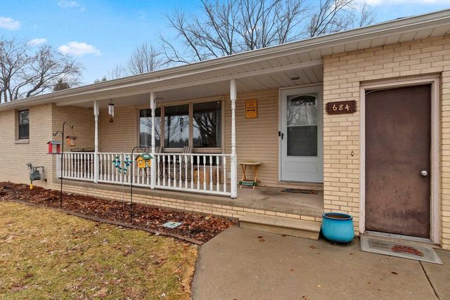 684 LIDA LANE, Green Bay, WI 54304