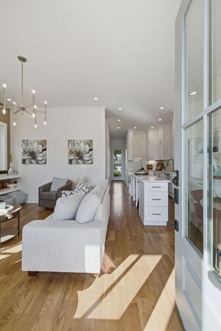 1711 5th Ave N Unit 4, Nashville, TN 37208