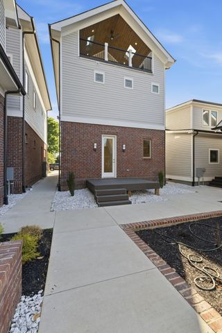 1711 5th Ave N Unit 4, Nashville, TN 37208