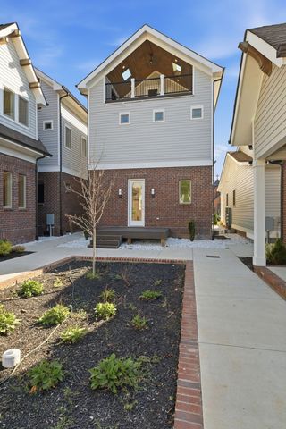 1711 5th Ave N Unit 4, Nashville, TN 37208