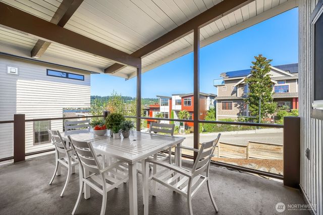 3627 Wells Avenue N, Renton, WA 98056