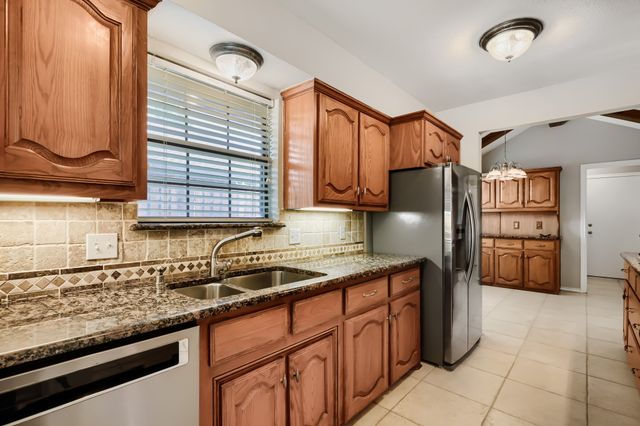 1701 Baffin Bay Drive, Plano, TX 75075