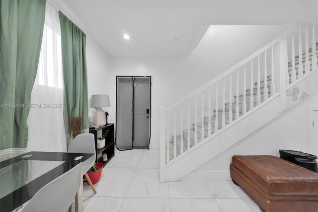 2315 NW 60th St, Miami, FL 33142