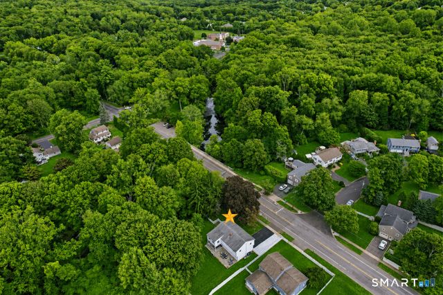 2465 Mill Plain Road, Fairfield, CT 06824