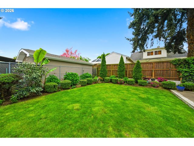648 Ne STAFFORD St, Portland, OR 97211