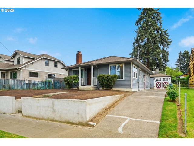 648 Ne STAFFORD St, Portland, OR 97211
