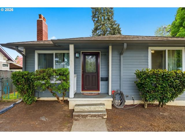 648 Ne STAFFORD St, Portland, OR 97211