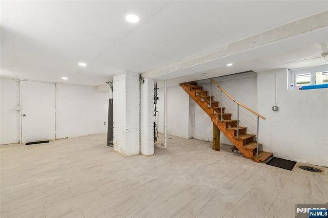 40 Teaneck, Ridgefield Park, NJ 07660
