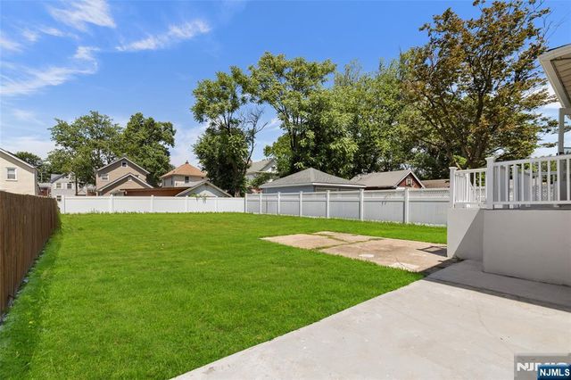 40 Teaneck, Ridgefield Park, NJ 07660