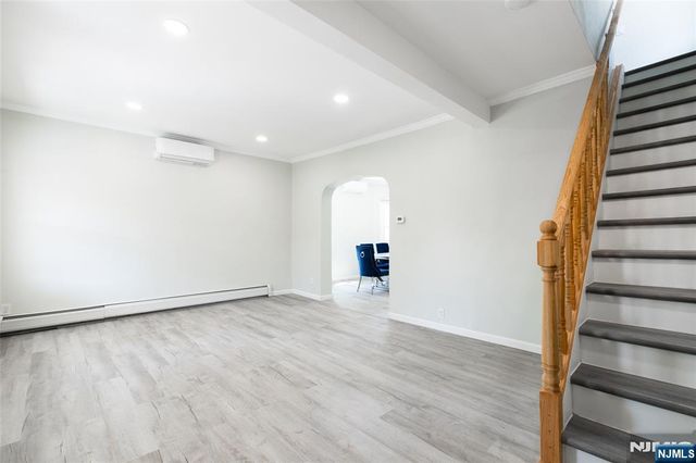 40 Teaneck, Ridgefield Park, NJ 07660